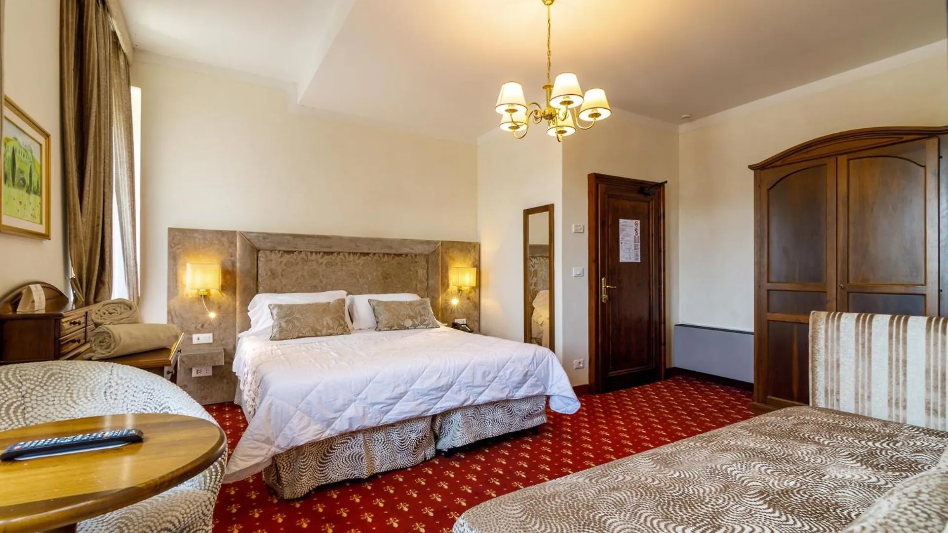 Villa Lecchi Hotel Wellness Colle Val D'Elsa 4*,