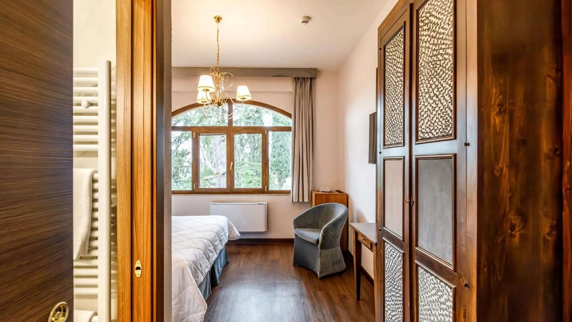 Villa Lecchi Hotel Wellness Colle Val D'Elsa 4*,  Italy