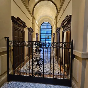 modern-apartment-in-milan.it-lombardy.com/