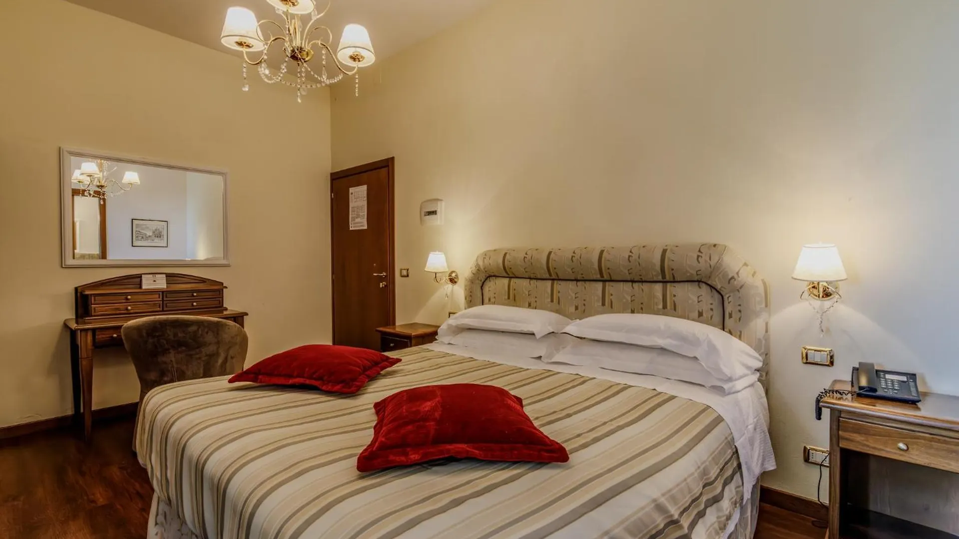 Villa Lecchi Hotel Wellness Colle Val D'Elsa