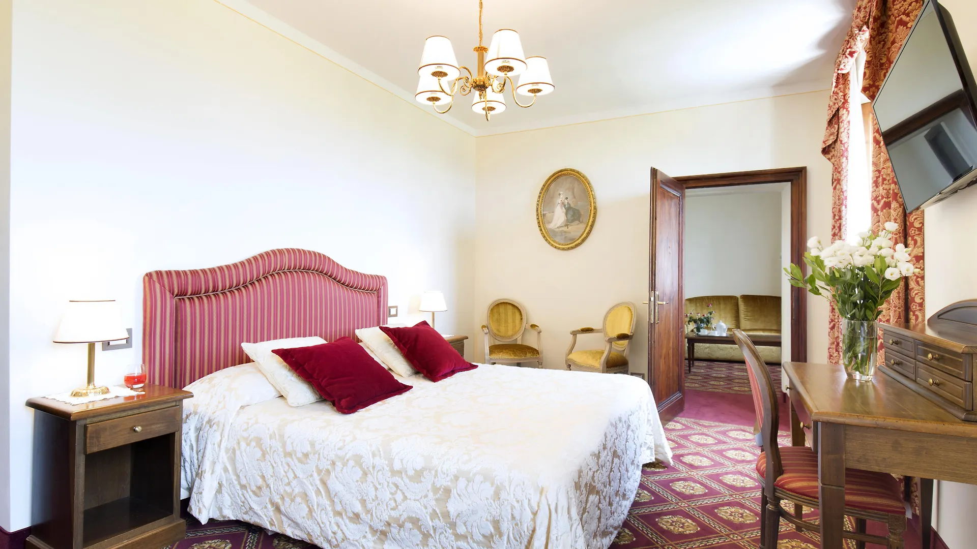 Villa Lecchi Hotel Wellness Colle Val D'Elsa 4*,